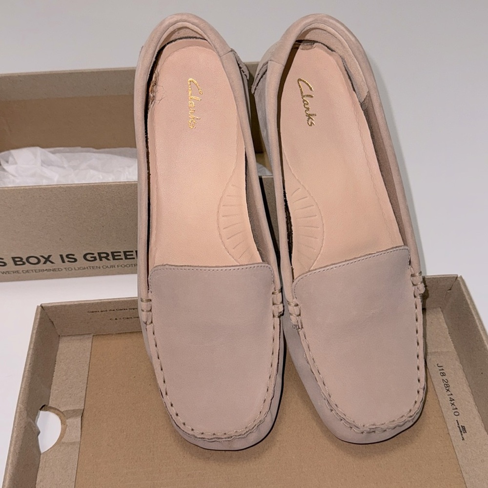 Clarks Nubuck Freckle Walk Loafer